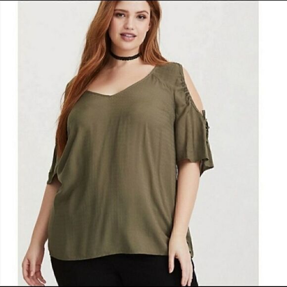 Torrid green cold shoulder 3X blouse tie sleeve - Picture 1 of 5